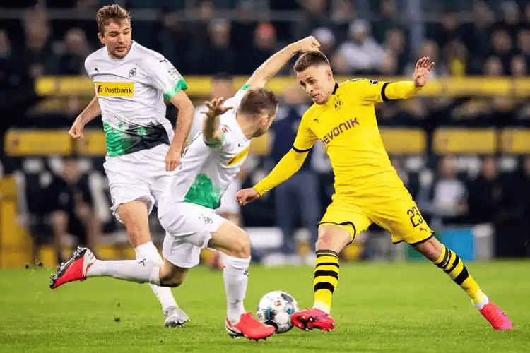 德甲保级生死战前瞻:柏林联合主场碾压残阵美因茨,6胜3平交锋碾压锁胜局?