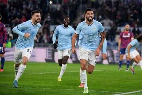 周日025 西甲 皇家社会VS巴塞罗那:比分预测